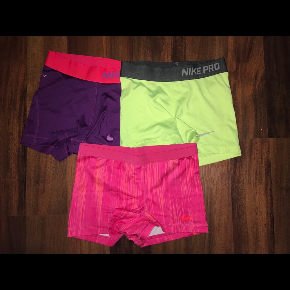 Nike Pro Shorts! XS!